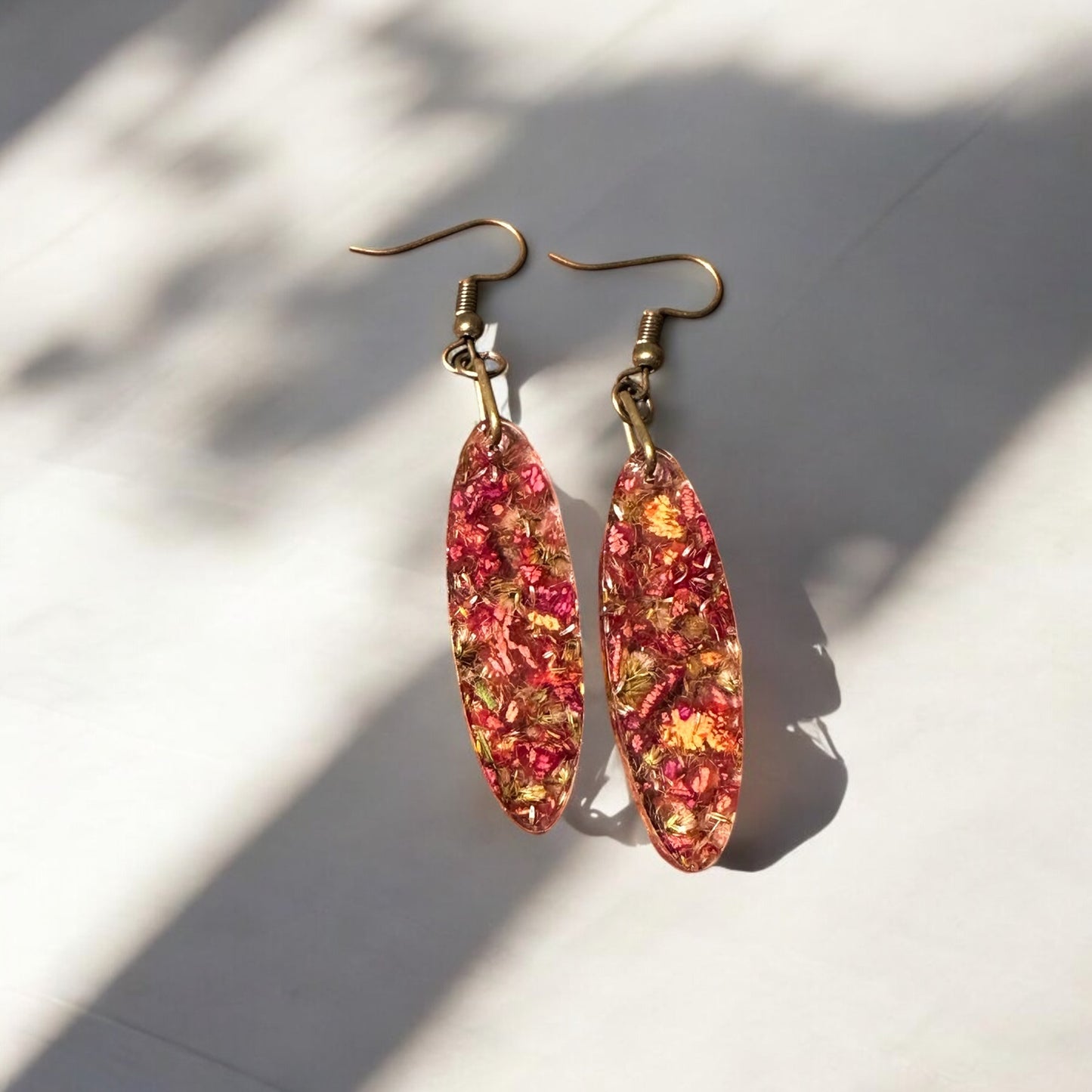 Rose & Babies breath Dangle Earring (1 1/2”)