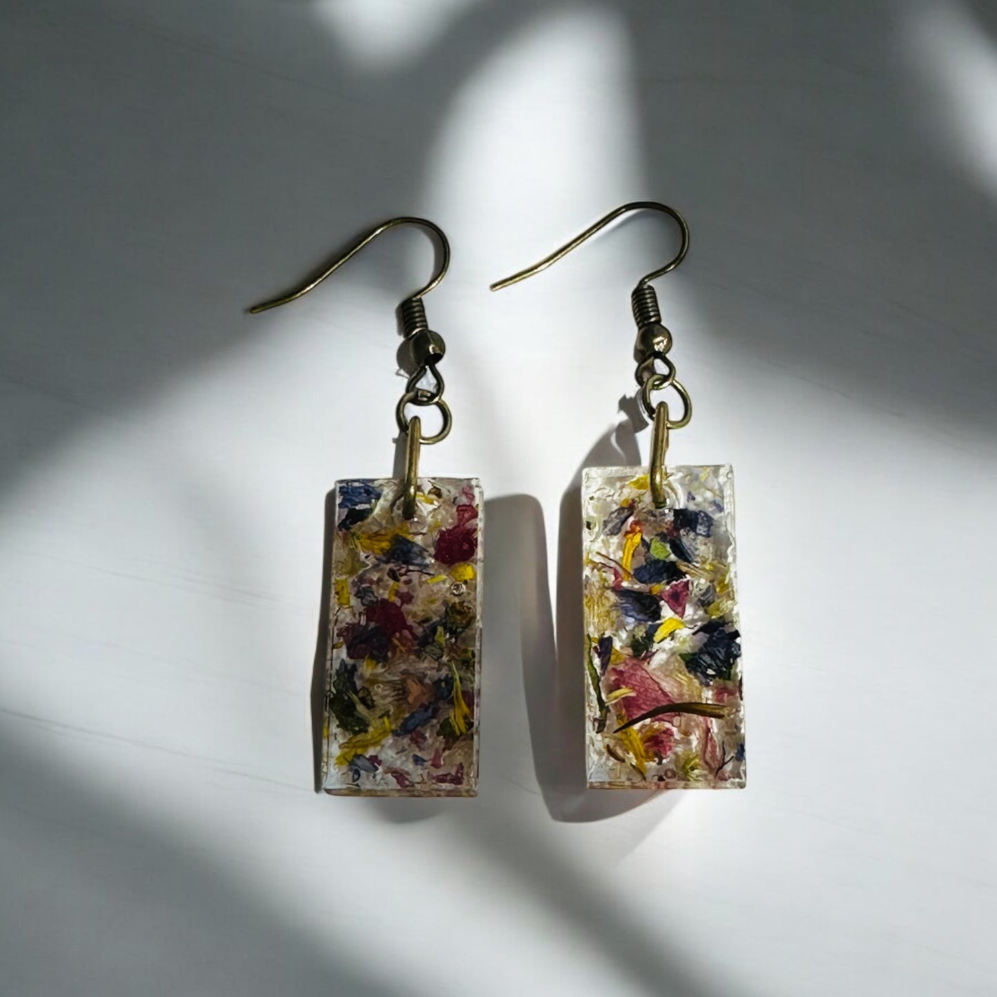 Wildflower Dangle Earrings (1”)