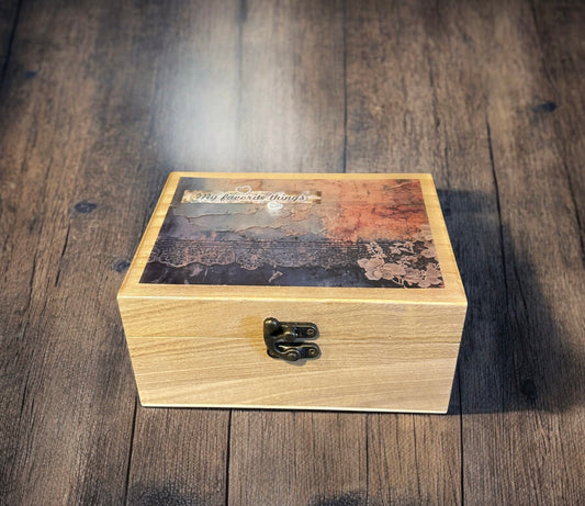 Oak My Favorite Things Keepsake Box